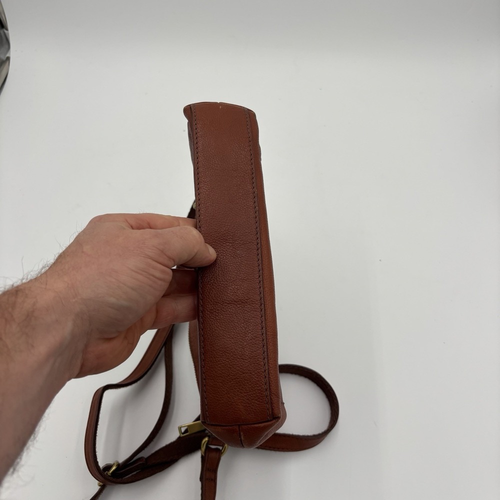 Fossil Brown Leather Crossbody Purse Shoulder Bag Minimalist Pebbled Medium - Picture 3 of 15